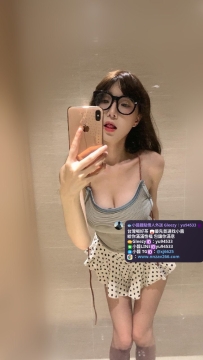 彤彤 158cm 46kg  Ecup 22歲  今日特價