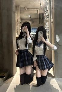 #閨蜜雙飛 #3P推薦 #制服學生3P