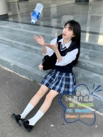 #雙北推薦  洛洛 158cm/45kg/Ccup/20歲